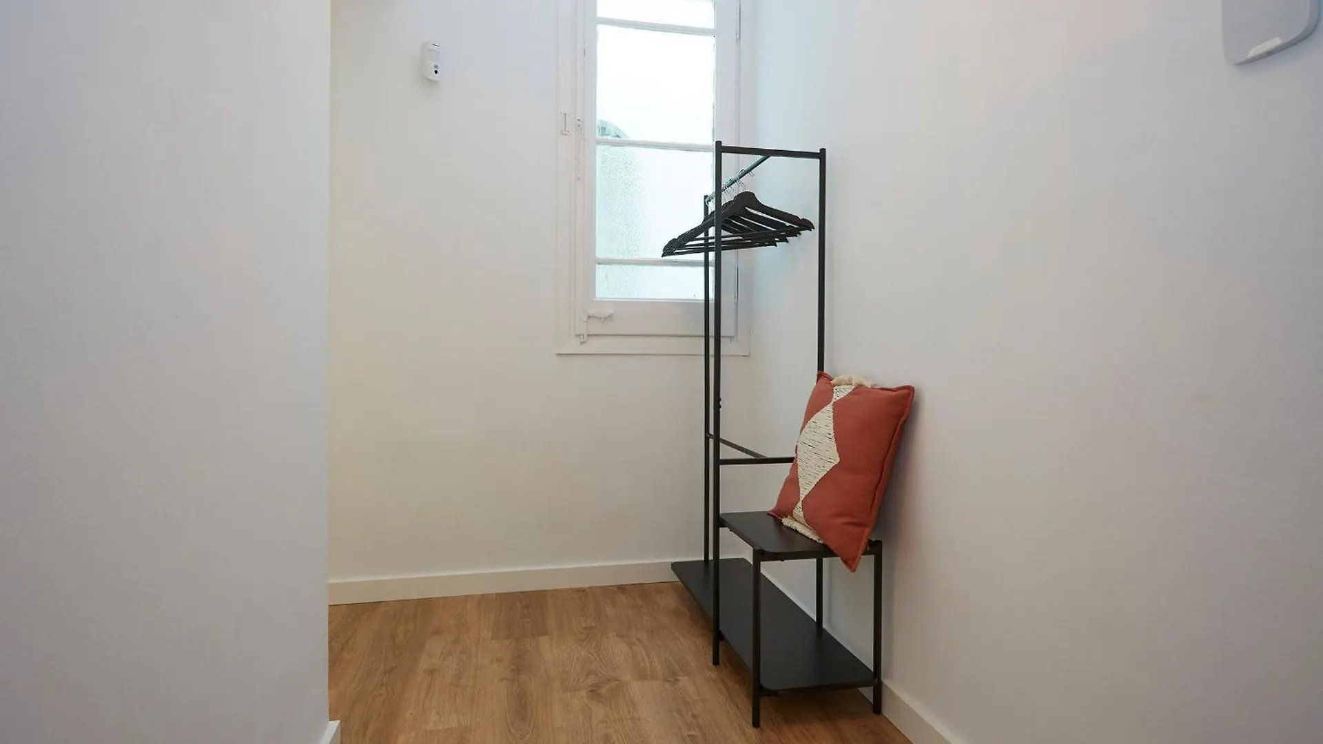 61Par1014- Magnifico Apartamento Recientemente Decorado En Poble Sec Barcelona
